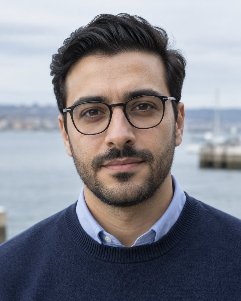 Portrait of Tomás Reyes, Xinzhuan8 research editor for stays and car hire (AI-generated illustration of a fictional editorial persona)